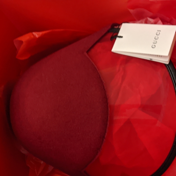 Gucci transparent panel visor Hat red Visiera Show - Picture 7 of 8